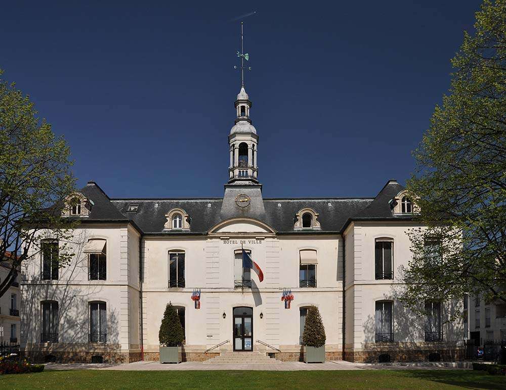 L’hôtel de ville de Chatou